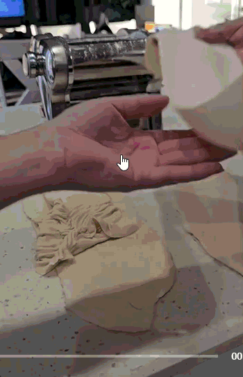 MÁQUINA DE HACER PASTA